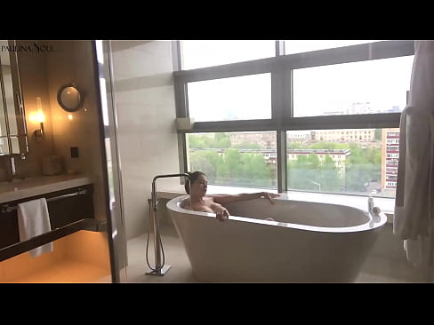 ❤️ Riesiges Babe wichst leidenschaftlich ihre Muschi im Badezimmer ❤️❌ Porno fb bei de.shufflesex.ru ❌❤